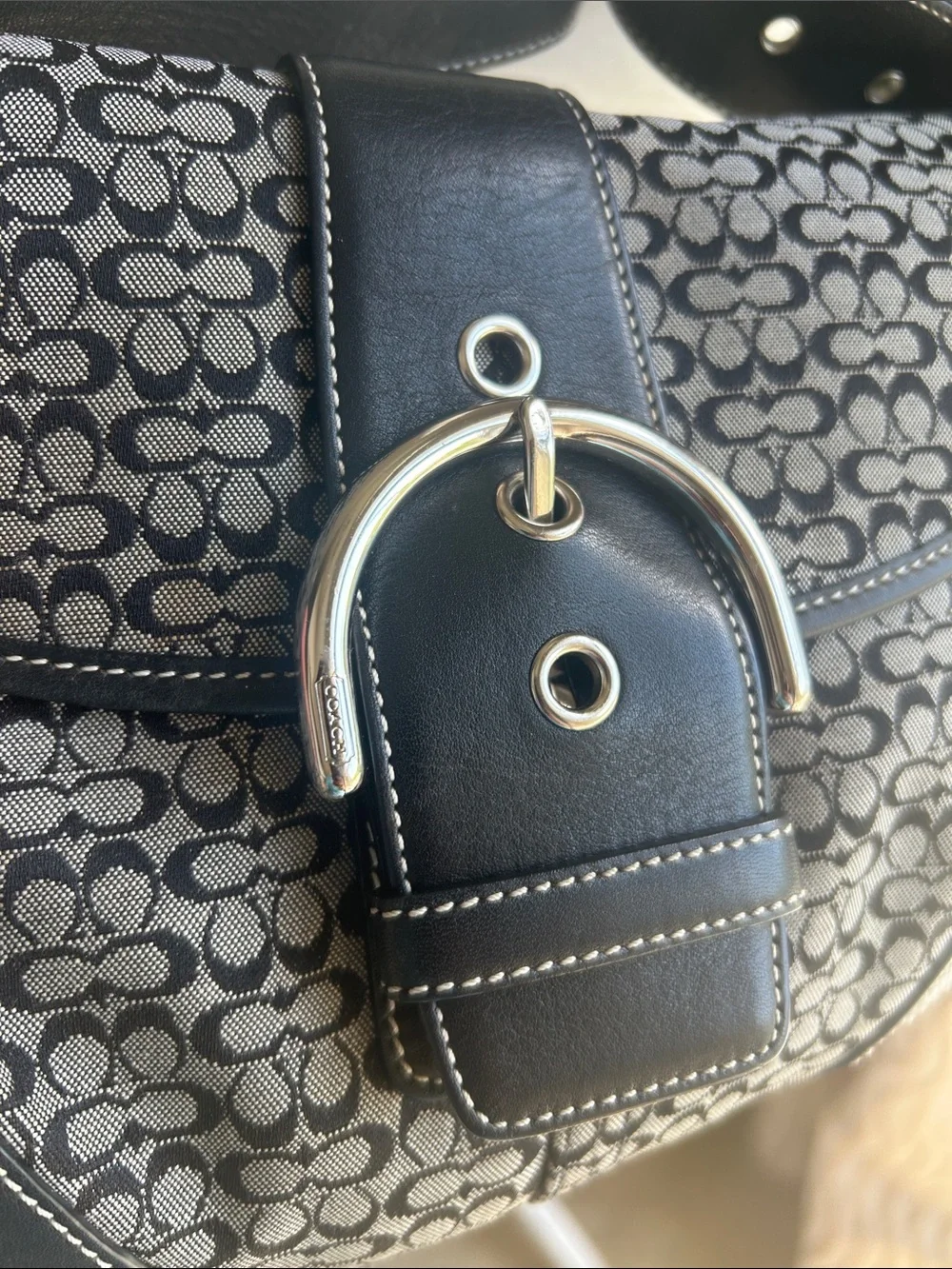 Vintage coach soho Shoulder Bag 6818 black canvas - Picture 5 of 13